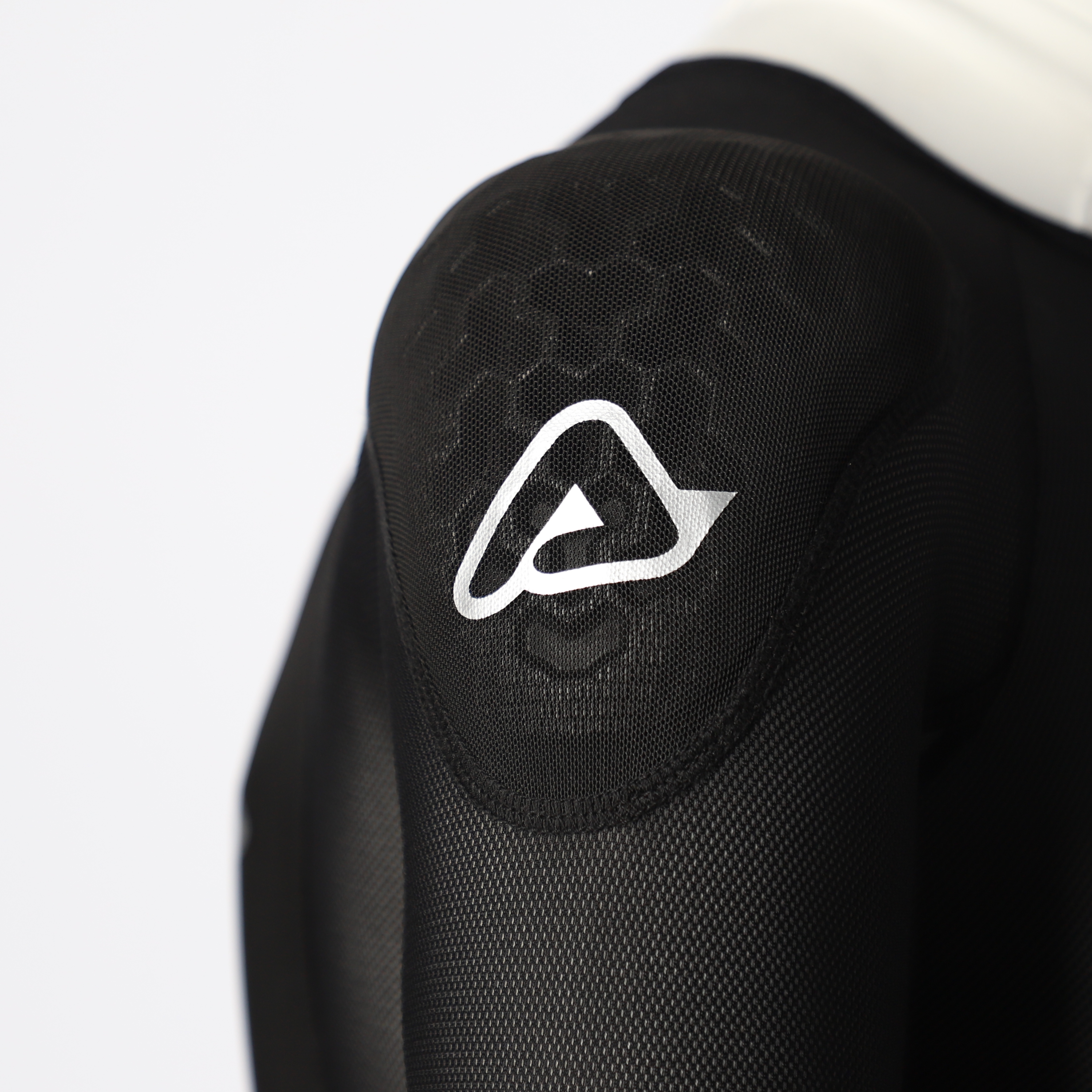 PETO ACERBIS INFANTIL FLUX AIR - NEGRO