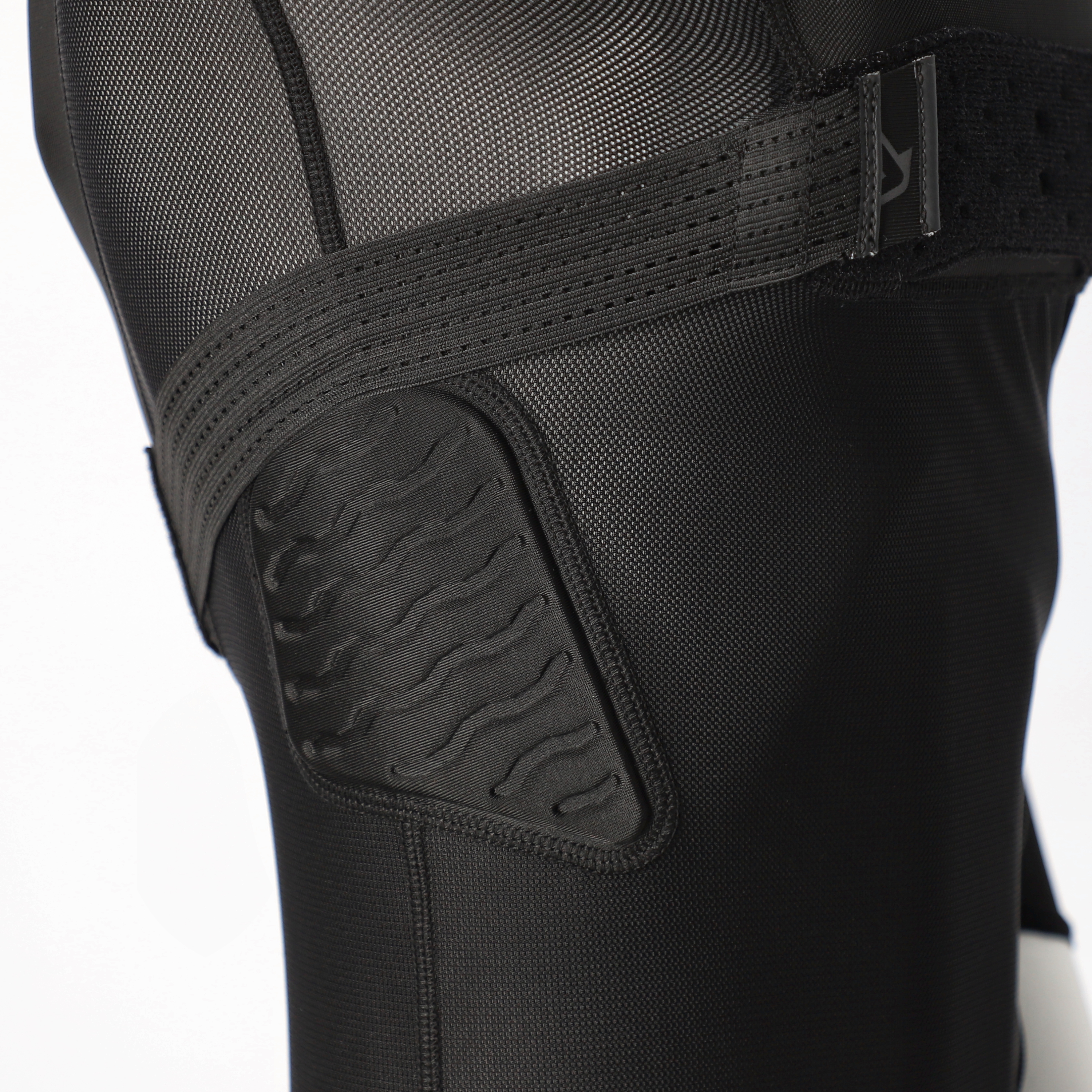 PETO ACERBIS INFANTIL FLUX AIR - NEGRO